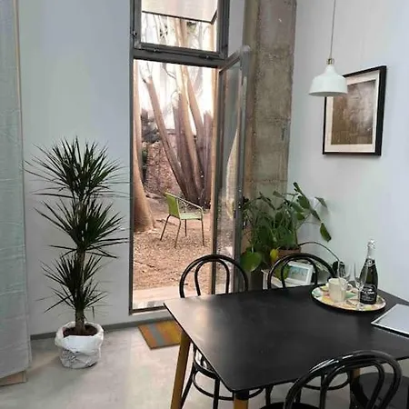 ☆☆ ☆☆ Photo Gallery. 3 Min Walk From Carmen Valence